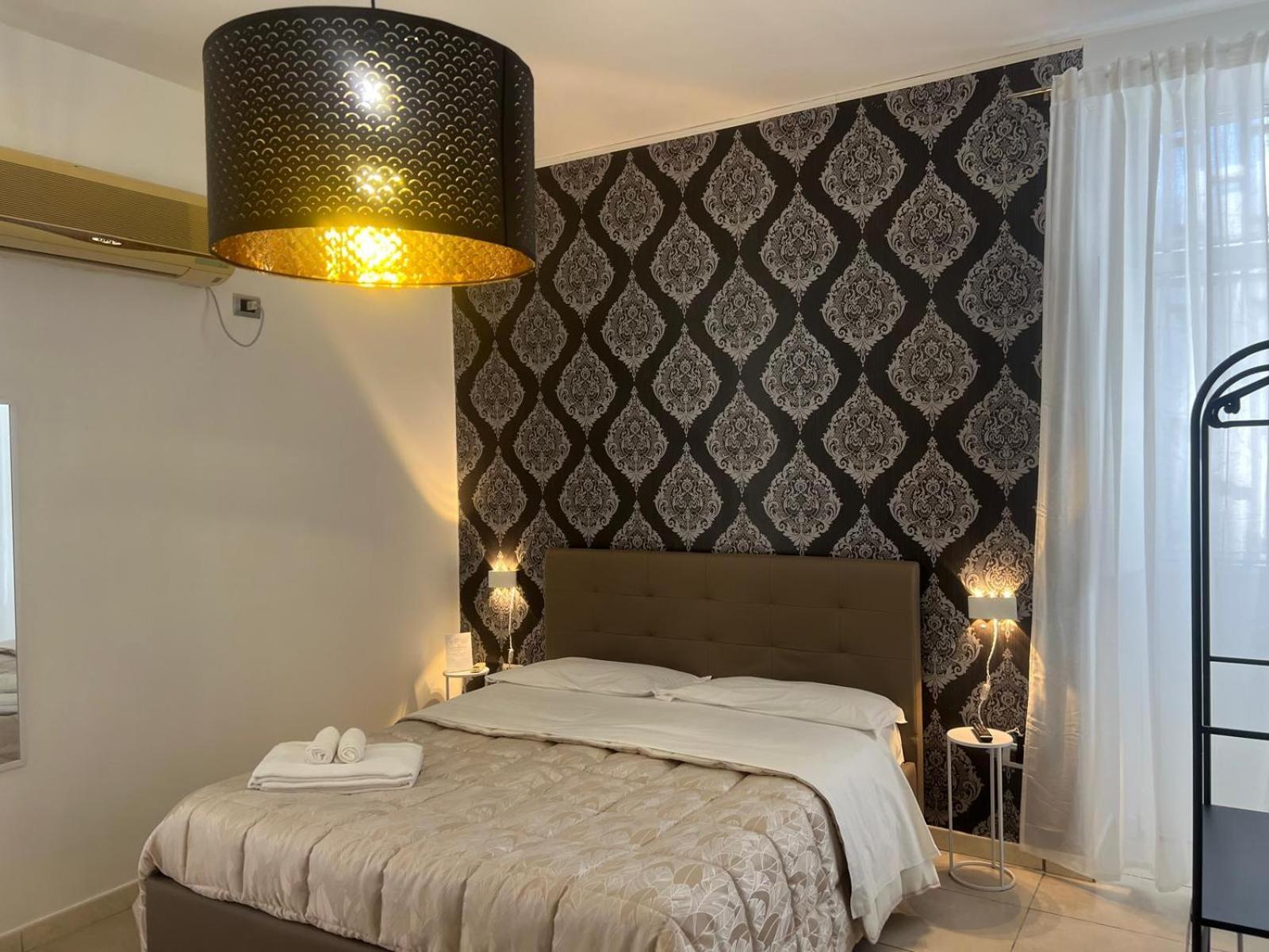 Suite Conte Poderico Napoli Bagian luar foto